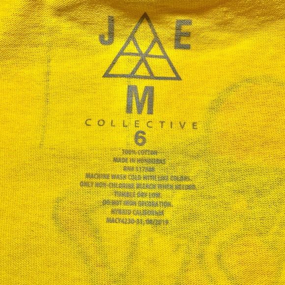 Hot Dog Laid Back Lounge Chair Shirt Yellow Jem - Picture 3 of 3